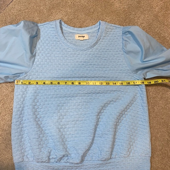 Porridge Textured Puff Sleeve Top - Picture 8 of 11